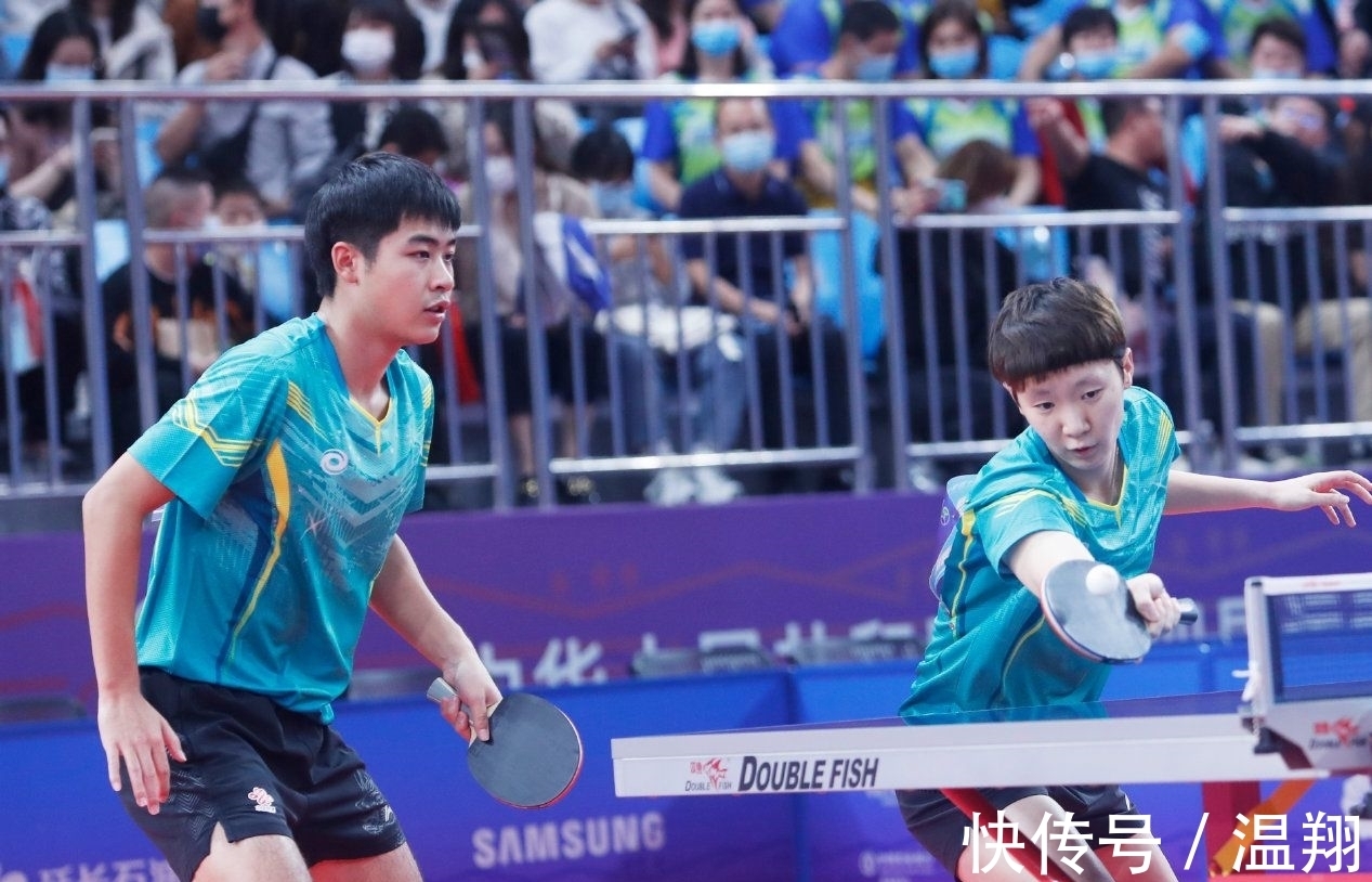 詹姆斯在克 詹姆斯在克